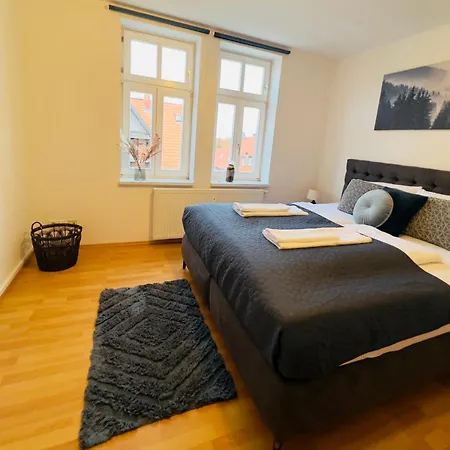 Schlossblick #innenstadt #garten #netflix Von Harztraveler *