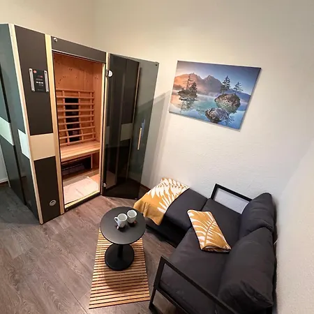 Schlossblick #innenstadt #garten #netflix Von Harztraveler