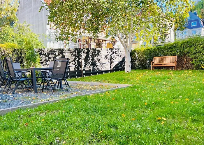 Schlossblick #innenstadt #garten #netflix Von Harztraveler *